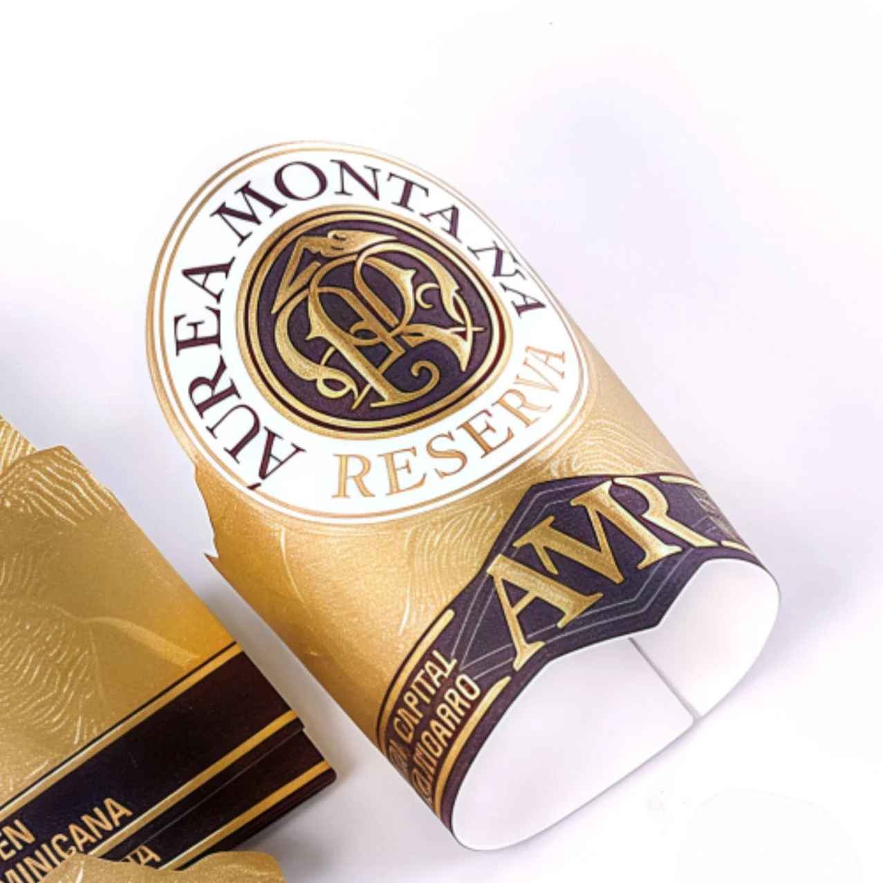 Cigar band and box label
